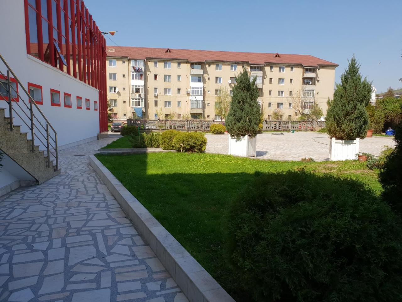 Pensiunea Ghiocela Motru Εξωτερικό φωτογραφία