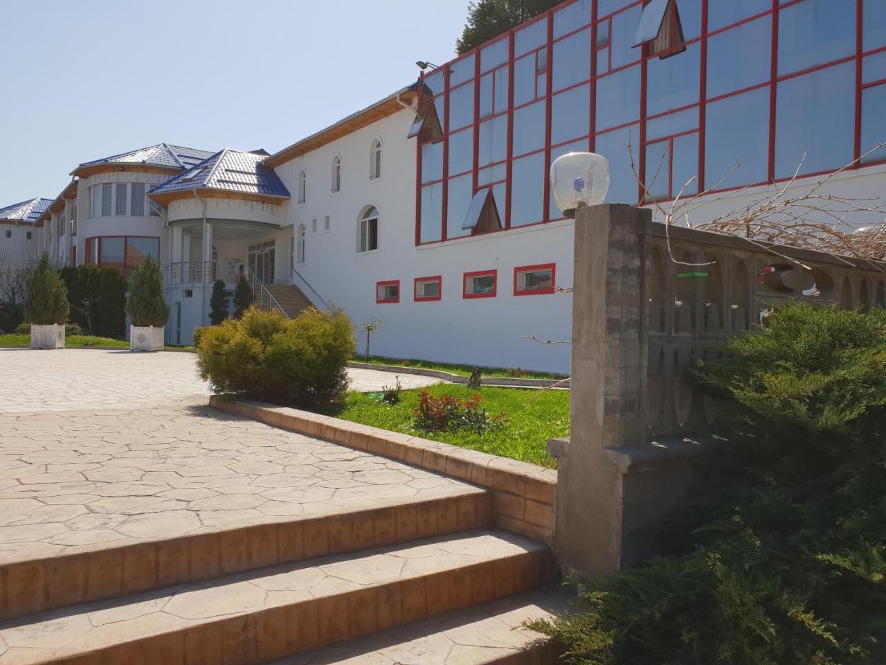 Pensiunea Ghiocela Motru Εξωτερικό φωτογραφία